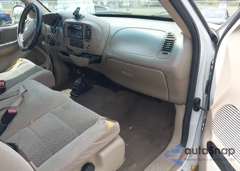 2004 Ford F-150 Heritage Xl/Xlt из США, поврежденный, VIN 2FTRX18W44CA17349